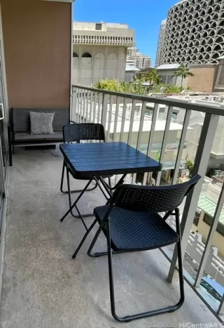 Photo #5: 202611616 Listing 