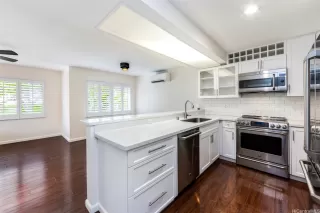 Photo #6: 202611635 Listing 