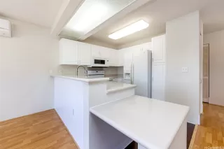 Photo #4: 202611641 Listing 