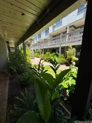 Photo #2: 202611646 Listing 