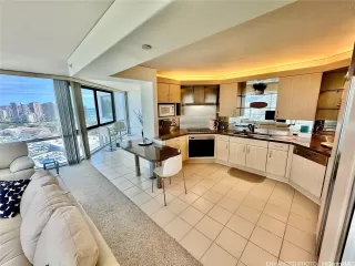 Photo #4: 202611671 Listing 