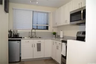Photo #2: 202611673 Listing 