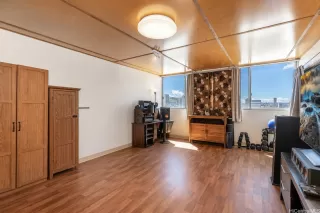 Photo #2: 202611681 Listing 
