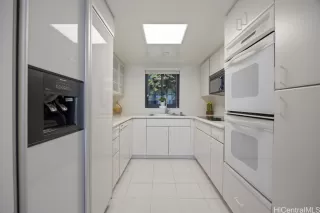 Photo #6: 202611686 Listing 