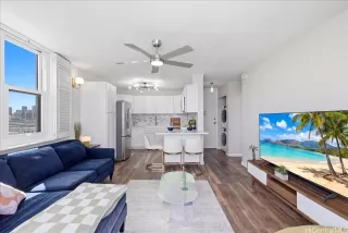 Photo #6: 202611744 Listing 