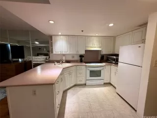 Photo #2: 202611779 Listing 