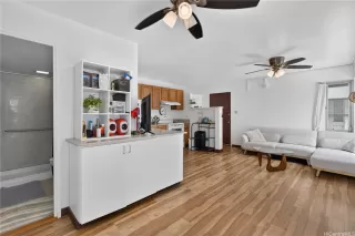 Photo #6: 202611798 Listing 