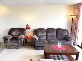Photo #4: 202611807 Listing 