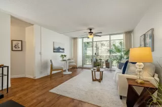 Photo #2: 202611822 Listing 