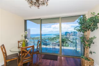 Photo #2: 202611876 Listing 