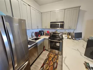 Photo #5: 202611891 Listing 