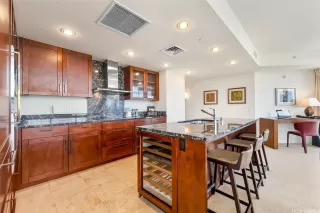 Photo #4: 202611918 Listing 