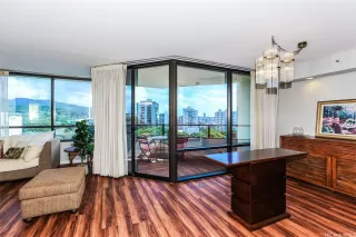 Photo #3: 202611939 Listing 