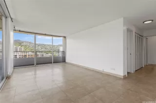 Photo #5: 202611950 Listing 
