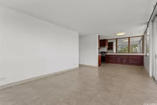 Photo #6: 202611950 Listing 