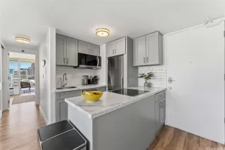 Browse active condo listings in ISLAND COLONY