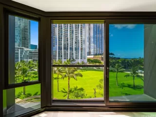 Photo #6: 202612009 Listing 