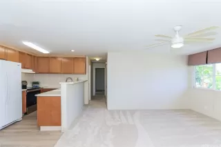 Photo #2: 202612035 Listing 
