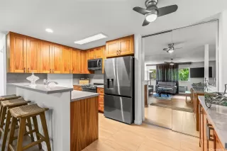 Photo #5: 202612070 Listing 