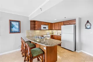 Photo #3: 202612085 Listing 