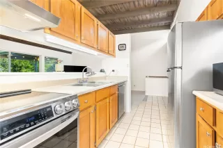 Photo #3: 202612093 Listing 