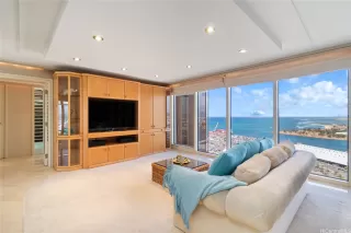 Photo #2: 202612098 Listing 