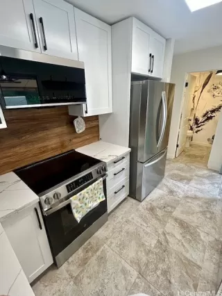 Photo #5: 202612106 Listing 