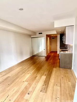 Photo #2: 202612108 Listing 