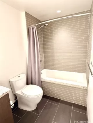 Photo #6: 202612108 Listing 