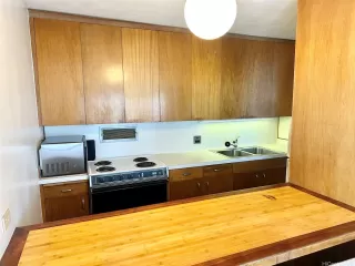 Photo #2: 202612186 Listing 