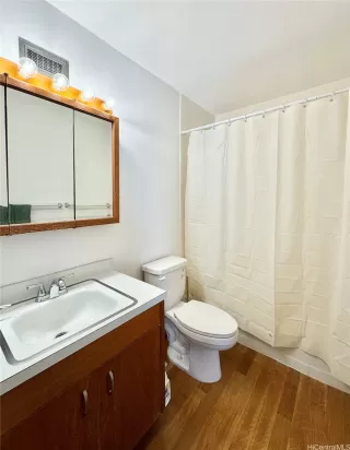Photo #4: 202612186 Listing 