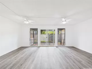 Photo #5: 202612211 Listing 