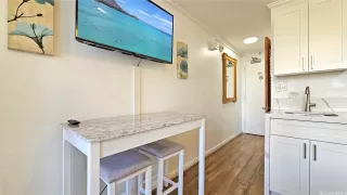 Photo #5: 202612217 Listing 