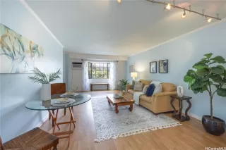 Photo #2: 202612276 Listing 