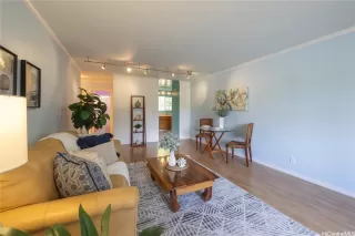 Photo #4: 202612276 Listing 