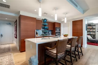 Photo #2: 202612319 Listing 