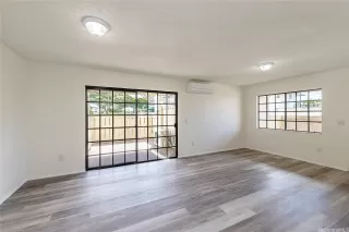 Photo #5: 202612359 Listing 