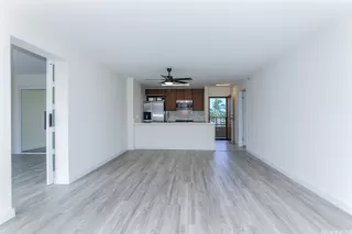 Photo #4: 202612382 Listing 