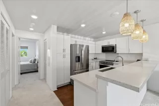 Photo #6: 202612394 Listing 