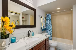Photo #4: 202612418 Listing 