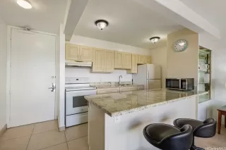 Photo #5: 202612490 Listing 