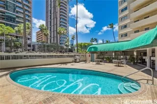 Photo #5: 202612497 Listing 