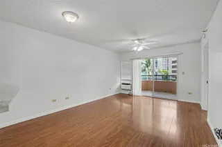 Photo #4: 202612505 Listing 