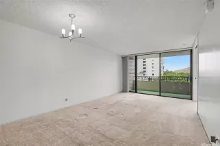 Photo #6: 202612547 Listing 