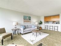 Browse active condo listings in PEARL 1