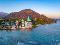 Browse active condo listings in KAINALU