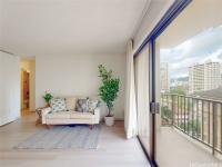 More Details about MLS # 202504678 : 2140 KUHIO AVENUE 812