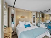 More Details about MLS # 202507031 : 441 LEWERS STREET 401