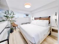 More Details about MLS # 202512838 : 2465 KUHIO AVENUE 1606