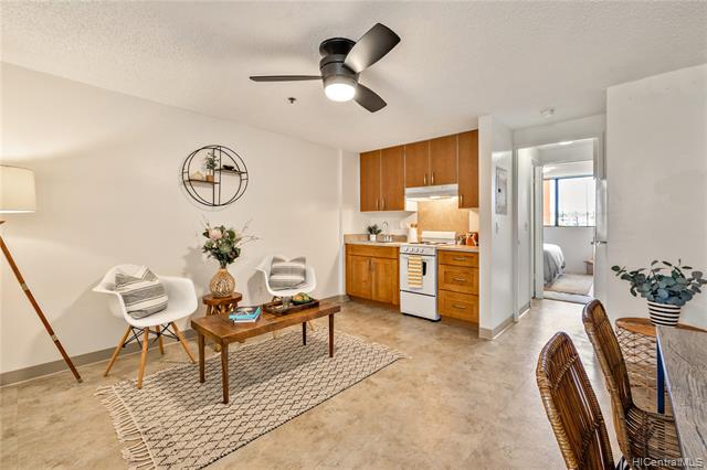 More Details about MLS # 202208890 : 2860 WAIALAE AVENUE #317